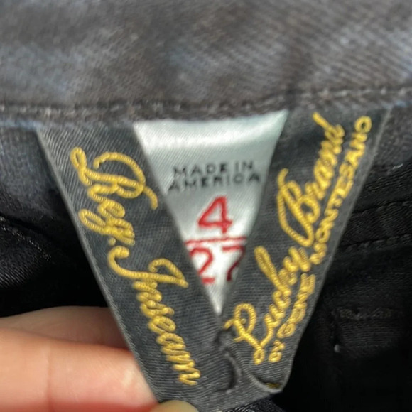 LUCKY BRAND The Rider Jeans Black Denim Mid Rise Straight Leg Frayed Hem 4/27 - Picture 10 of 15